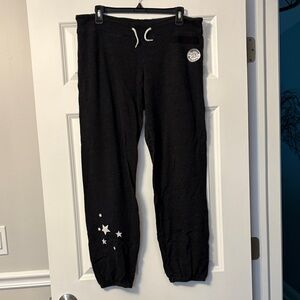 Peloton Women’s Grey Joggers with Star Design